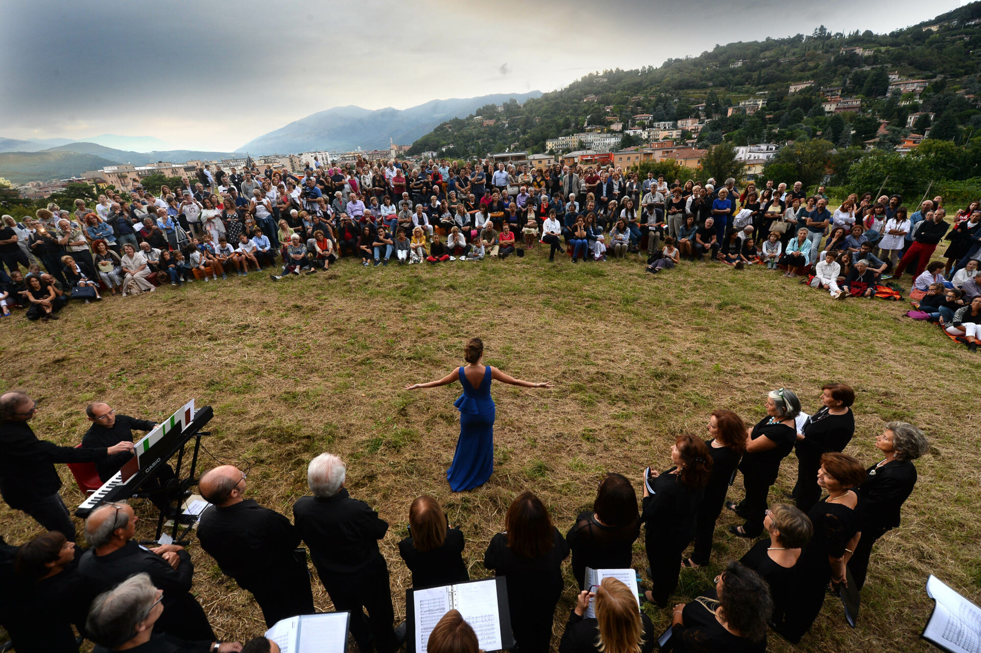 L ARIA TRA I FILARI FESTA DELL OPERA 2016 fotografia Umberto Favretto